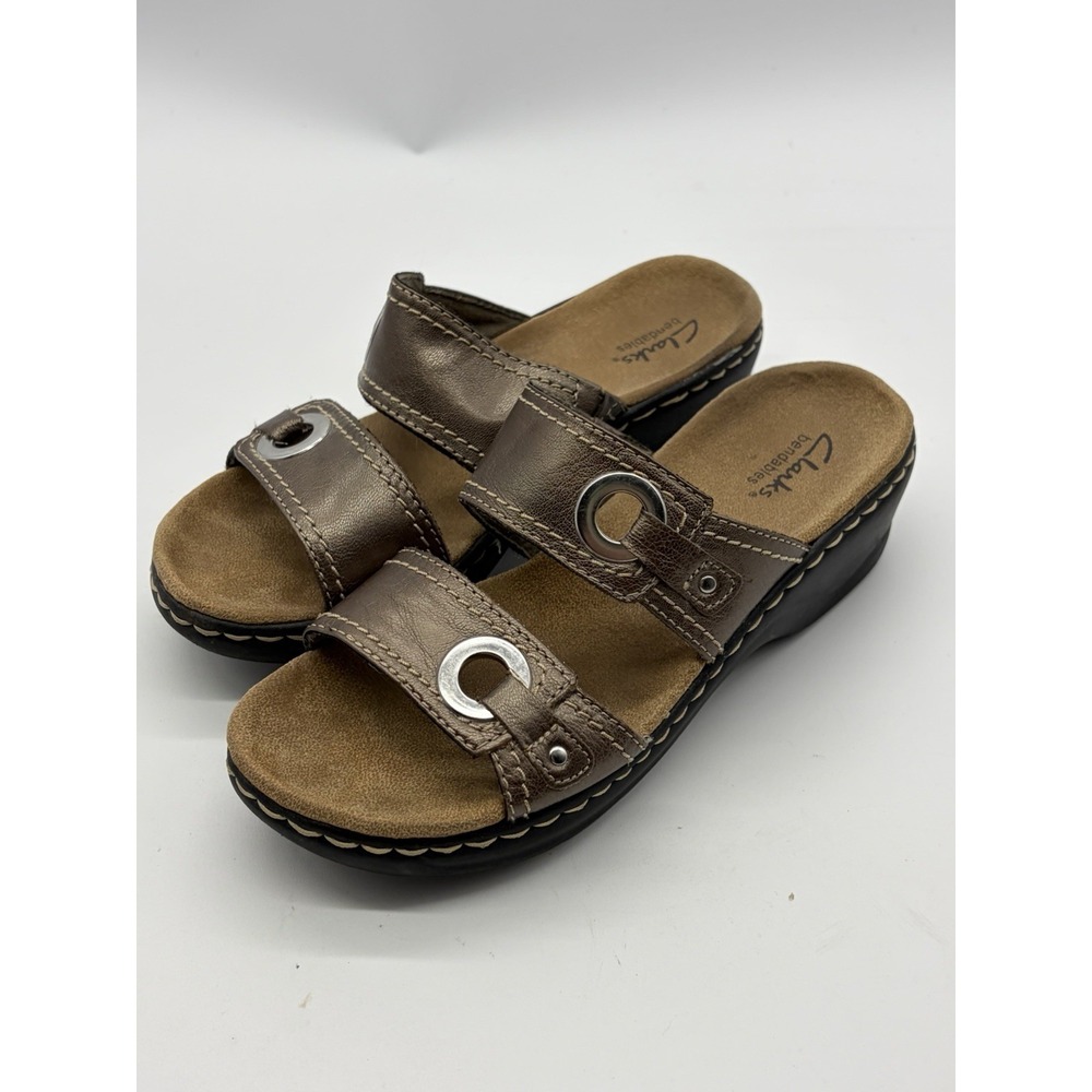 Clarks Bendables Lexi Laurel Gold Pewter Slide Size 7 W Leather Sandals Strappy